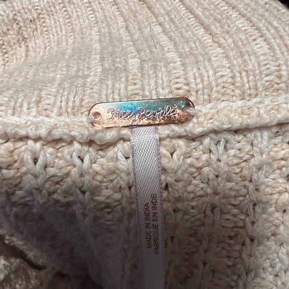 Free People Micah Cardi Ivory Combo Sz Small W/Toggle Buttons - Picture 5 of 6